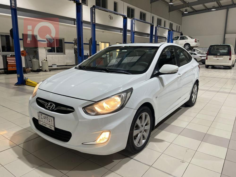 Hyundai Accent